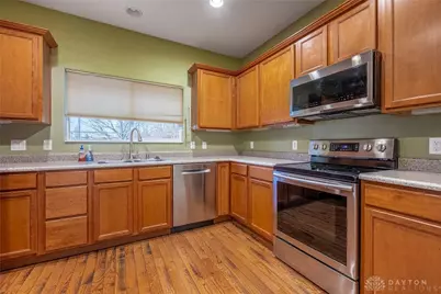 7401 Ballauer Place, Huber Heights, OH 45424 - Photo 10