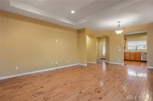 7401 Ballauer Pl, Huber Heights, OH 45424 - Photo 6