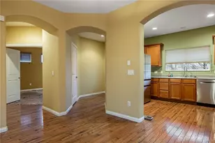 7401 Ballauer Pl, Huber Heights, OH 45424 - Photo 8