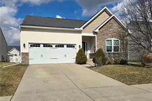 4362 Bergamot Dr, Tipp City, OH 45371 - Photo 2