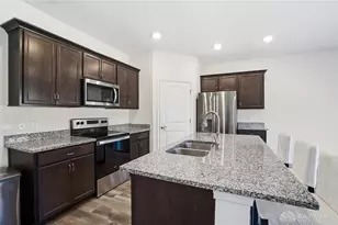 3292 Shadow Rdg Ct, Morrow, OH 45152 - Photo 2