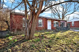 4482 Gaiter Ln, Dayton, OH 45417 - Photo 2