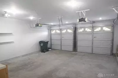 3668 Castano Drive, Dayton, OH 45416 - Photo 8