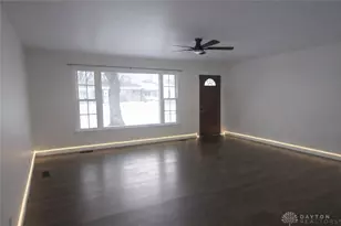 3668 Castano Dr, Dayton, OH 45416 - Photo 2