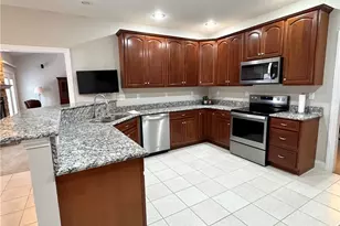 7021 Darcie Dr, Liberty Township, OH 45011 - Photo 10