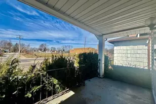 2824 S Smithville Rd, Dayton, OH 45420 - Photo 4