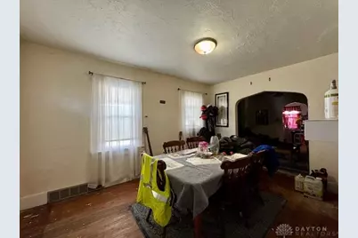 2824 S Smithville Road, Dayton, OH 45420 - Photo 6