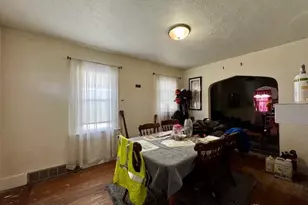 2824 S Smithville Rd, Dayton, OH 45420 - Photo 6