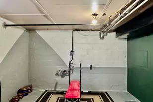 2824 S Smithville Rd, Dayton, OH 45420 - Photo 44