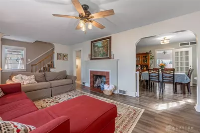 127 S Kensington Place, Springfield, OH 45504 - Photo 4