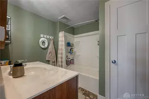 127 S Kensington Pl, Springfield, OH 45504 - Photo 24