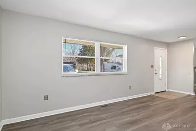 645 Skyles Road, Englewood, OH 45322 - Photo 6