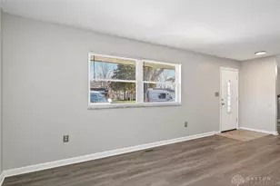 645 Skyles Rd, Englewood, OH 45322 - Photo 6