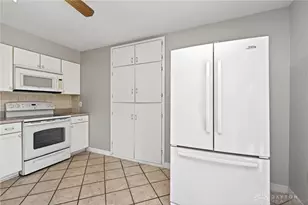 645 Skyles Rd, Englewood, OH 45322 - Photo 14