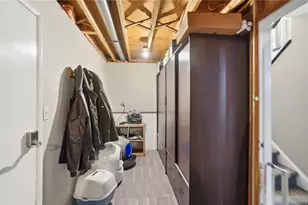 232 Wiesen Ln, Dayton, OH 45439 - Photo 36