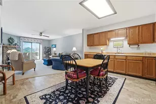 3147 Kerry Dr, Beavercreek, OH 45434 - Photo 8