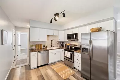 7100 Chatlake Drive, Dayton, OH 45424 - Photo 10