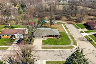 7100 Chatlake Dr, Dayton, OH 45424 - Photo 38