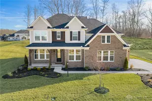 2425 Bent Grass Dr, Beavercreek, OH 45431 - Photo 1