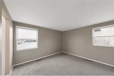 5862 Brandt Pike, Dayton, OH 45424 - Photo 12