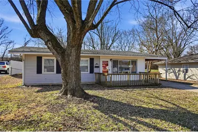 5588 Sharp Road, Dayton, OH 45432 - Photo 2