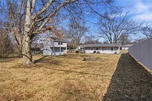 5588 Sharp Rd, Dayton, OH 45432 - Photo 18