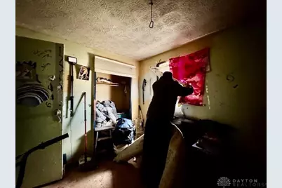 204 Slayton Street, New Carlisle, OH 45344 - Photo 10