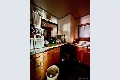 204 Slayton Street, New Carlisle, OH 45344 - Photo 8