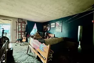 204 Slayton St, New Carlisle, OH 45344 - Photo 4