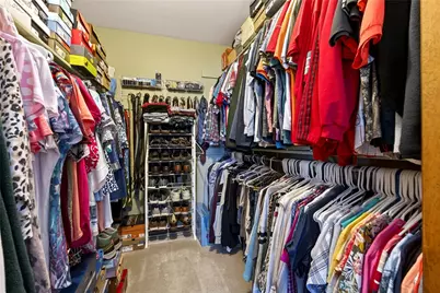 8767 Deer Valley Drive, Dayton, OH 45424 - Photo 38