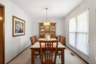 8767 Deer Valley Dr, Dayton, OH 45424 - Photo 10