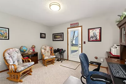 8767 Deer Valley Drive, Dayton, OH 45424 - Photo 18