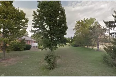 7250 Robindale, Huber Heights, OH 45424 - Photo 4