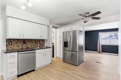 2307 Stop 8 Road, Dayton, OH 45414 - Photo 8