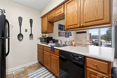 9610 Sage Meadow Court, Washington Twp, OH 45458 - Photo 36