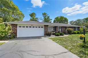 631 Augusta Dr, Fairborn, OH 45324 - Photo 2