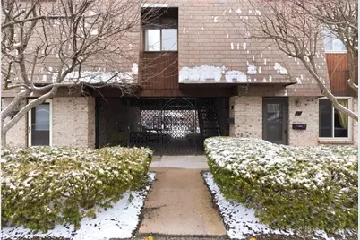 7815 N Main #24, Dayton, OH 45415 - Photo 4