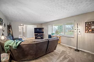 413 Lawrence Ave, Miamisburg, OH 45342 - Photo 10