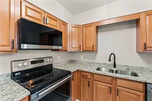 1820 Boesel Ave, Dayton, OH 45429 - Photo 12