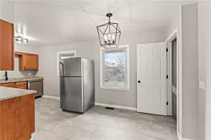 1820 Boesel Ave, Dayton, OH 45429 - Photo 8