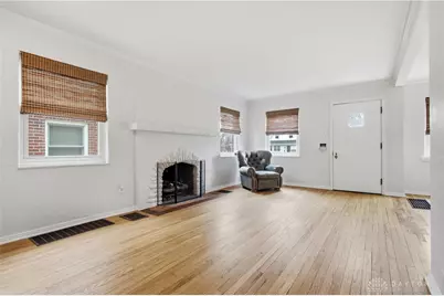 235 Claranna Avenue, Oakwood, OH 45419 - Photo 4