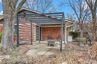 1130 Stillcreek Dr, Washington Twp, OH 45458 - Photo 6