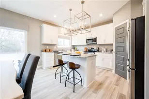 819 Hunters Run Dr, Brookville, OH 45309 - Photo 6