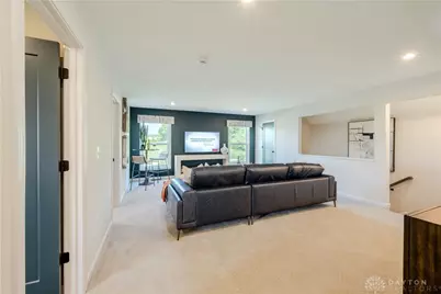 819 Hunters Run Drive, Brookville, OH 45309 - Photo 24