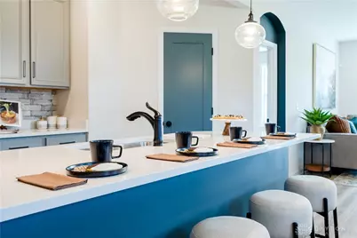 819 Hunters Run Drive, Brookville, OH 45309 - Photo 16