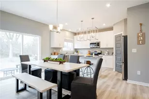 819 Hunters Run Dr, Brookville, OH 45309 - Photo 14