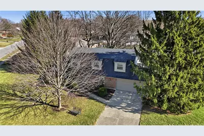 1800 Washington Creek Lane, Dayton, OH 45458 - Photo 2