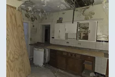 727 W High Street, Springfield, OH 45506 - Photo 10