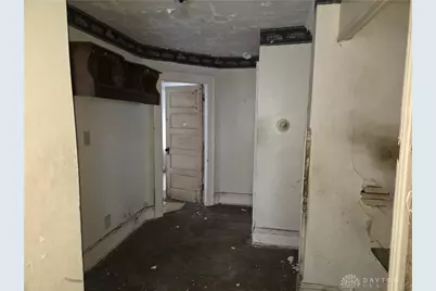 727 W High Street, Springfield, OH 45506 - Photo 12