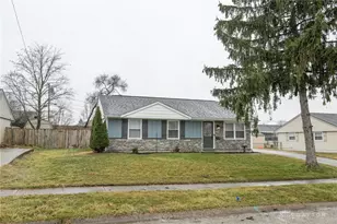 1243 Burket Ave, New Carlisle, OH 45344 - Photo 6